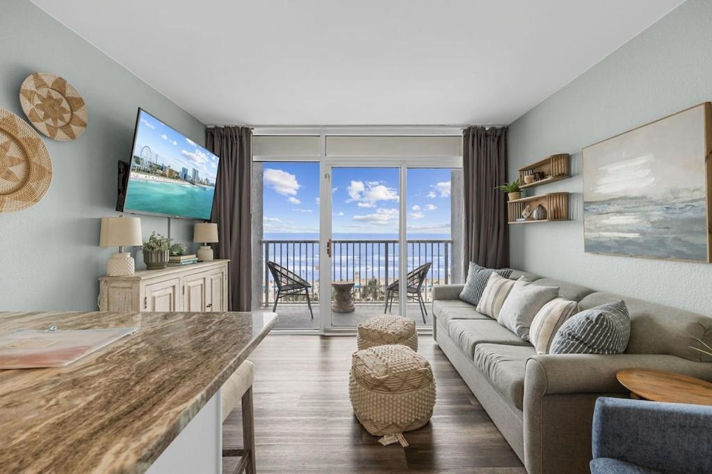 Direct Oceanfront- King Bedroom- Amazing Views/Pools/Hot Tubs/Beach Access/Golf Myrtle Beach Exterior foto